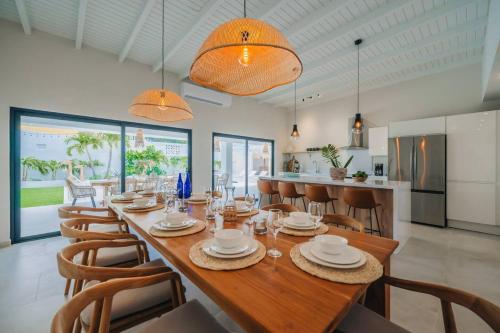 บริการและสิ่งอำนวยความสะดวก, NEW 6 Bed 6 Bath Pool - Bocobay Mangel Beach House in ซาบานา บาโซรา