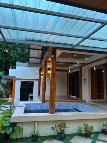 Piscina, Villa de Miguel in Baganga