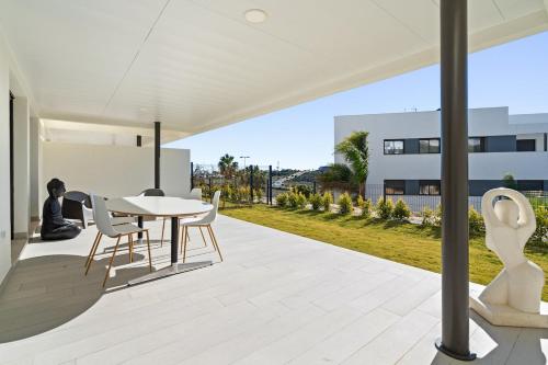 Stylish & Peaceful 2-Bed Apartment - RDR571