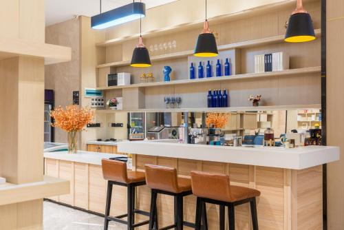 Food and beverages, 宜尚酒店益阳万达广场梓山湖店 in Yiyang
