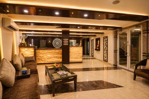 Airport La Sapphire Hotel & Restaurant With Free Airport Drop photo 5
