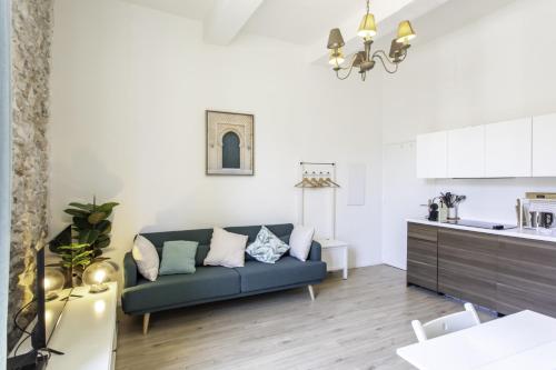 A7 Staywizus-1 BDR Old Antibes 5 min Sea-AC-WIfi