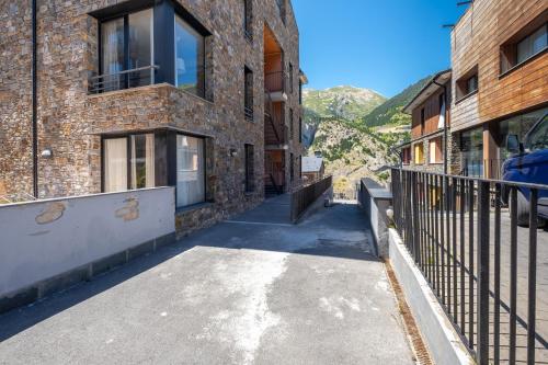 Placer, naturaleza y terraza en Canillo Serrera 3 HUT-8207 in Prats