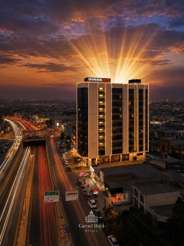 Фасада на хотела, Grand Babl in Erbil