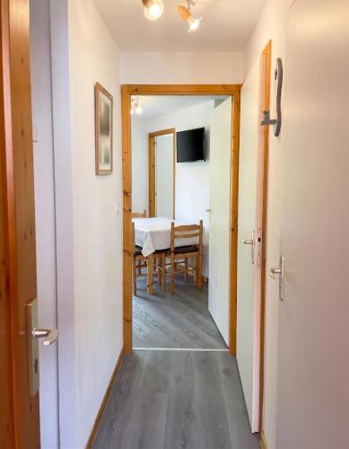 Bejárat, Appartement convivial a Thollon-les-Memises, 35 m², vue montagne in Thollon-les-Memises