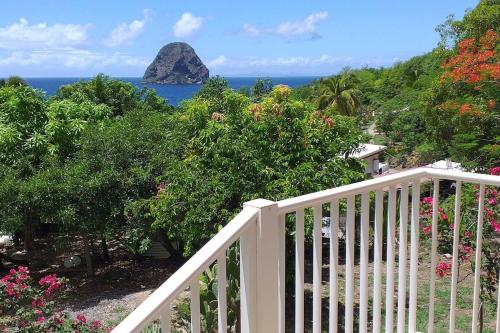 สวน, Maison confortable au Diamant avec vue sur la mer in เลอ ยามัน