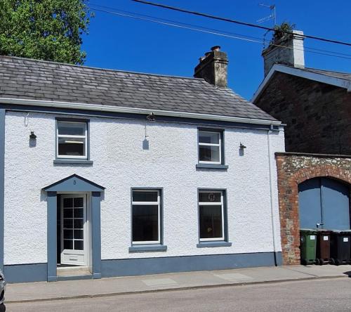 Townhouse, 5 Mill Road Fermoy Town Centre in Fermoy