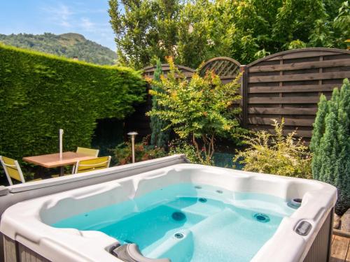 Appartement moderne à Lourdes avec jacuzzi, 54 m²