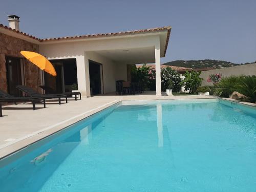 Villa Elegante A Porto-vecchio Avec Piscine Privee - Porto-Vecchio
