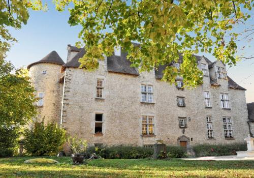 Manoir charmant à Saint-Genès-du-Retz gîte à louer Poëzat
