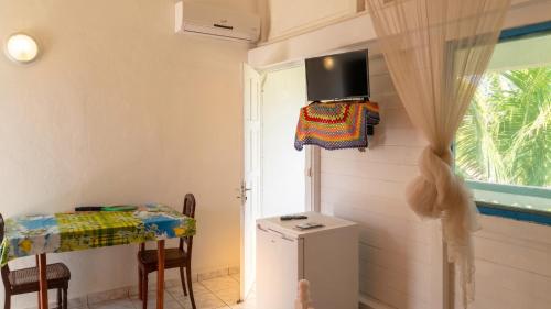 ทัศนียภาพภายนอกโรงแรม, Studio agréable à Capesterre-de-Marie-Galante 25 m² vue mer (Studio agreable a Capesterre-de-Marie-Galante 25 m² vue mer) in กัปแตร์-เดอ-มารี-กาล็องต์