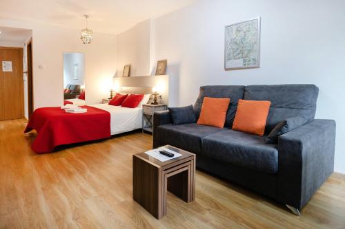 Modern studio in Arinsal of 40 m2 with mountain view 4