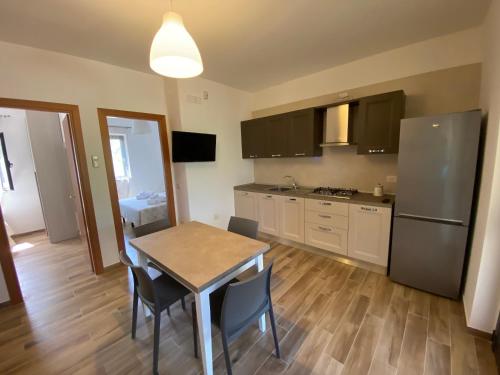 Charming Apartment in Vieste with Shared Pool and Garden