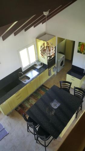 ห้องครัว, Villa élégante avec piscine privée au Diamant et vue sur la mer (Villa elegante avec piscine privee au Diamant et vue sur la mer) in เลอ ยามัน