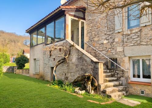 Viesnīcas āriene, Maison accueillante à Saint-Géry avec piscine partagée (Maison accueillante a Saint-Gery avec piscine partagee) in Saint-Gery