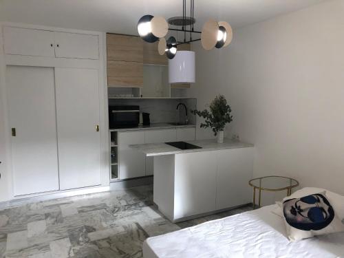 Studio contemporain à Cannes avec terrasse et parking - 35 m²