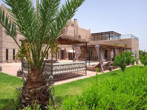 . Spacious villa with pool near Marrakech