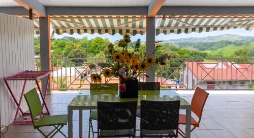 parveke/terassi, Appartement charmant à Sainte-Marie, 55 m², piscine (Appartement charmant a Sainte-Marie, 55 m², piscine) in Sainte-Marie