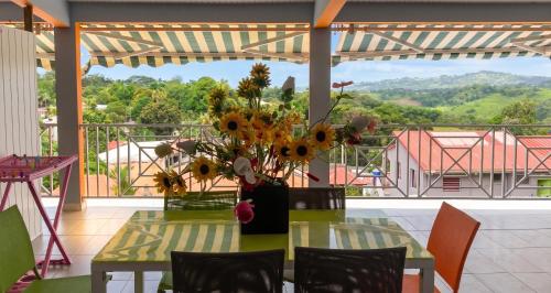 parveke/terassi, Appartement charmant à Sainte-Marie, 55 m², piscine (Appartement charmant a Sainte-Marie, 55 m², piscine) in Sainte-Marie