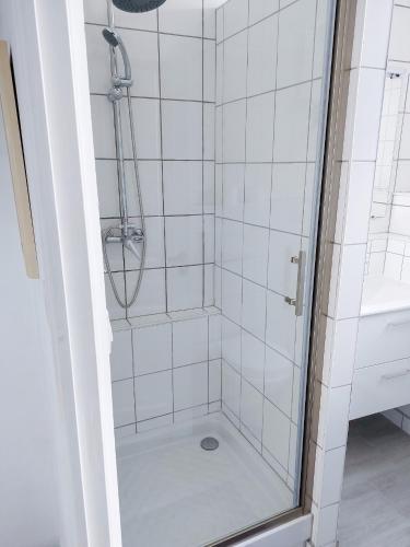 Appartement confortable à Rosny-sous-Bois, 38m² + Vue sur la ville (Appartement confortable a Rosny-sous-Bois, 38m² + Vue sur la ville) in Росні-су-Буа