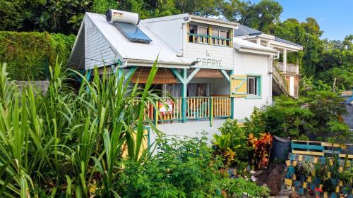 Viesnīcas āriene, Charmante maison avec jardin clos à Trois-Rivières. (Charmante maison avec jardin clos a Trois-Rivieres.) in Trois-Rivieres