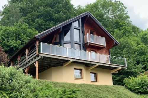 Dārzs, Chalet chaleureux à Basse-sur-le-Rupt, vue montagne superbe (Chalet chaleureux a Basse-sur-le-Rupt, vue montagne superbe) in Basse Surlerupta