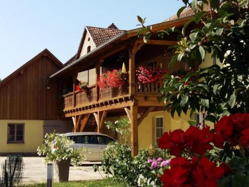 Viesnīcas āriene, Maison charmante à Stotzheim + jardin (Maison charmante a Stotzheim + jardin) in Stodzeima