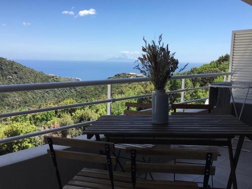 Balcony/terrace, Appartement moderne a Bastia de 57 m² avec vue mer exclusive in Ville-di-Pietrabugno