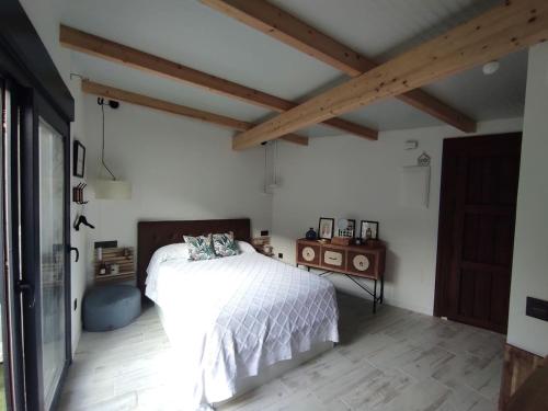 Istaba viesiem, Charming Studio in Riogordo - 18 m² - Sunny Terrace in Riogordo