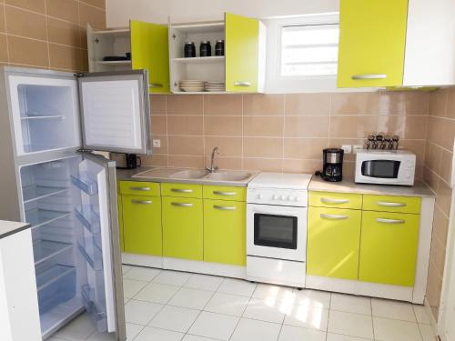 virtuve, Appartement moderne à Ducos, idéal pour 4 personnes, 75 m² (Appartement moderne a Ducos, ideal pour 4 personnes, 75 m²) in Ducos