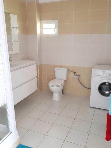 Vannas istaba, Appartement moderne à Ducos, idéal pour 4 personnes, 75 m² (Appartement moderne a Ducos, ideal pour 4 personnes, 75 m²) in Ducos