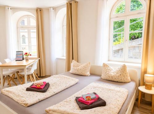 Urlaubsmagie - Ferienwohnung Felsenpfad - Sauna & Saisonaler Pool - F1, Sebnitz