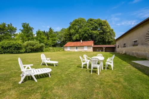 Dārzs, Maison accueillante pres de Monthenault, parfaite pour groupes in Monthenault