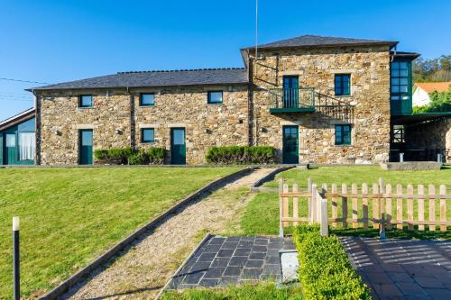 Viesnīcas āriene, Luxurious Villa in Outeiro - Private Pool in Moeche