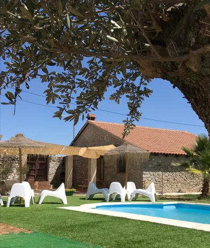 Welcoming House In Alcaracejos With Shared Pool - Alcaracejos