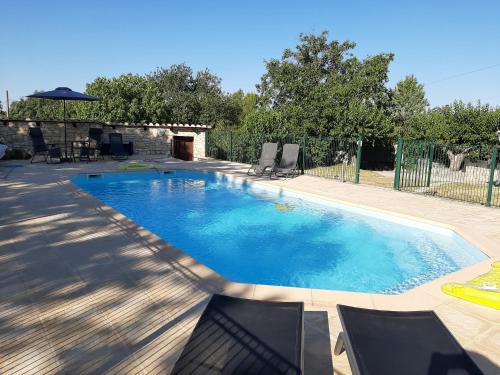 Vaade, Villa élégante à Méjannes-lès-Alès avec piscine privée (Villa elegante a Mejannes-les-Ales avec piscine privee) in Mejannes-les-Ales