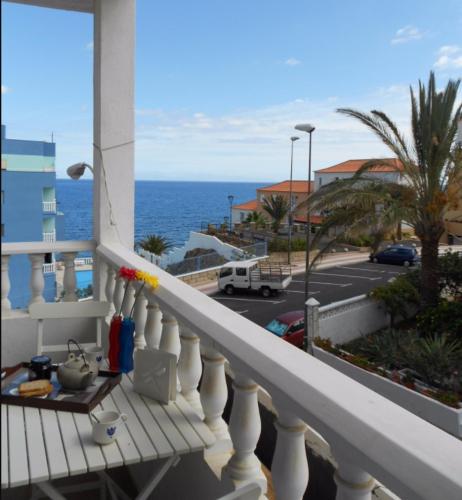 Cozy House in Candelaria, Sea View gîte à louer Las Caletillas