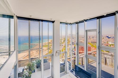 Penthouse With The Best Views!
