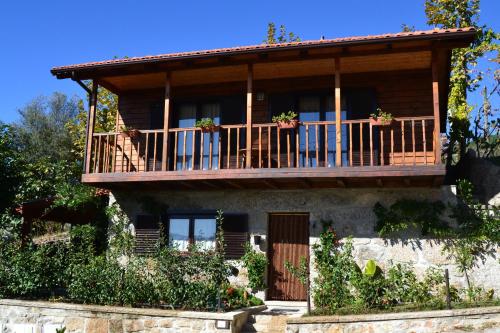 ทัศนียภาพภายนอกโรงแรม, Charming House in Celorico de Basto with Mountain View in เซโลริโก เด บาสโต