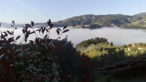 ทัศนียภาพ, Charming House in Celorico de Basto with Mountain View in เซโลริโก เด บาสโต