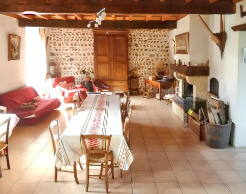 Iekārtas, Maison charmante à Bernac-Dessus avec jardin spacieux (Maison charmante a Bernac-Dessus avec jardin spacieux) in Bartres