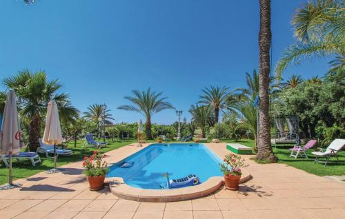 Spacious Villa with Pool near the Beach in Alicante gîte à louer Oasis (La Marina)