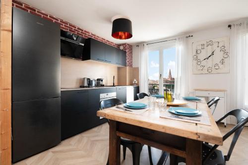 T3 vue canal & clocher et parking, Toulouse centre