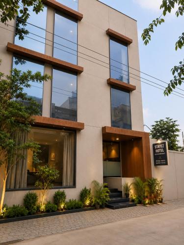 stayEZ Studio Apartments