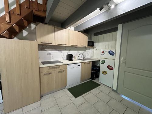 Kitchen, Gites de Bourserois in Marsac (Poitou-Charentes)
