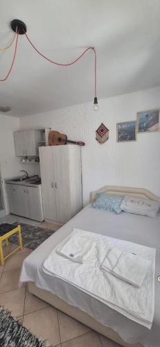 Edessa Apartment - image 4