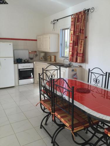Létesítmények, Bright apartment with sea view and garden in Ouoran, 100 m² in Ouoran