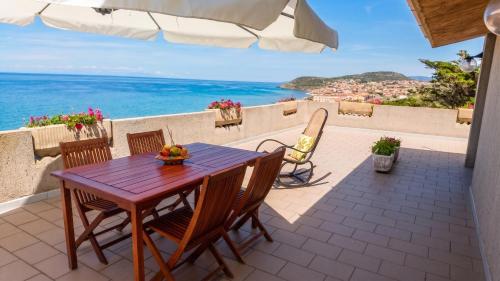 Modern Apartment in Castelsardo with Sea View