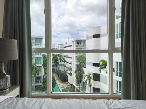 6 Floor - The Base Downtown Condominium next to Central Shopping Mall, Phuket