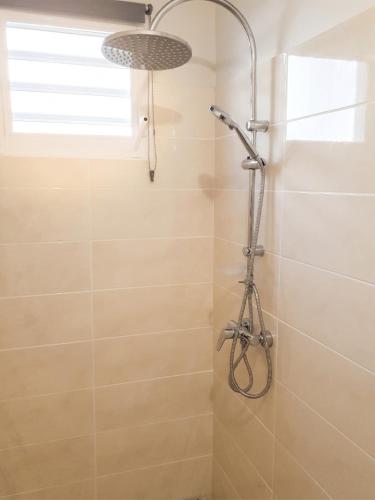 ห้องน้ำ, Studio tout confort à Sainte-Anne - 39 m² - Vue sur jardin (Studio tout confort a Sainte-Anne - 39 m² - Vue sur jardin) in เบราร์ด